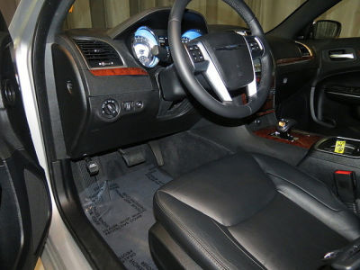 2012 Chrysler 300  Limited