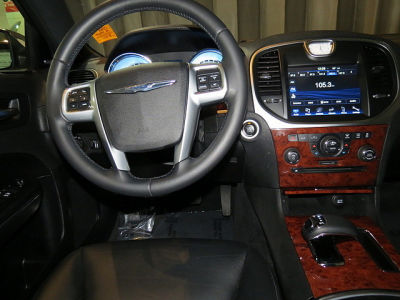 2012 Chrysler 300  Limited