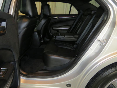 2012 Chrysler 300  Limited