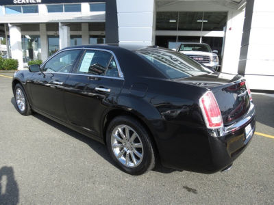 2011 Chrysler 300  Limited