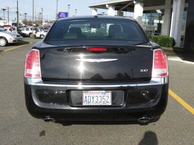 2011 Chrysler 300  Limited