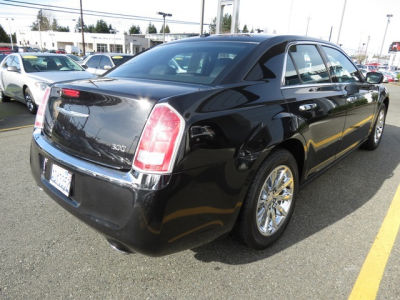 2011 Chrysler 300  Limited