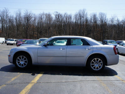 2010 Chrysler 300  Limited