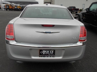 2012 Chrysler 300  Limited