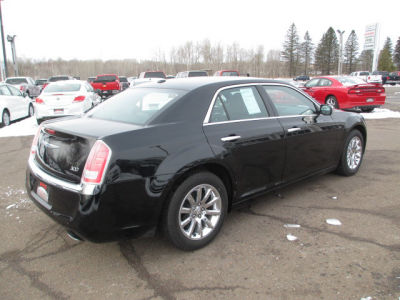 2012 Chrysler 300  Limited