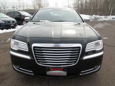 2012 Chrysler 300  Limited