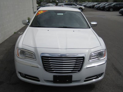 2012 Chrysler 300  Limited