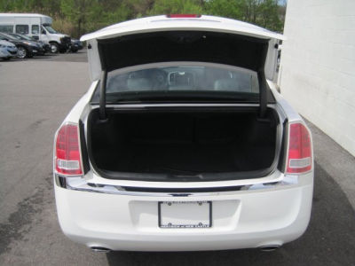 2012 Chrysler 300  Limited