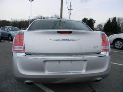 2012 Chrysler 300  Limited