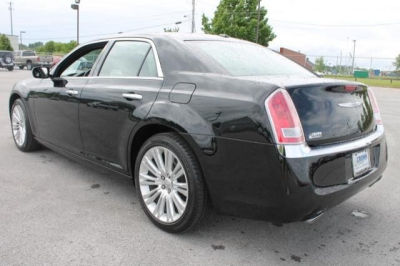 2011 Chrysler 300  Limited