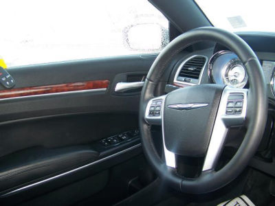 2012 Chrysler 300  Limited