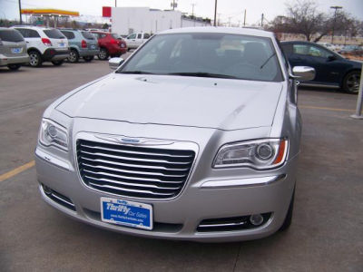 2012 Chrysler 300  Limited