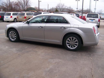 2012 Chrysler 300  Limited