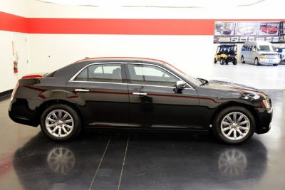 2012 Chrysler 300  Limited