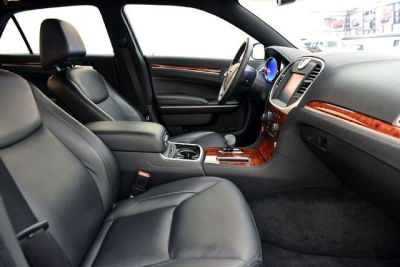 2012 Chrysler 300  Limited