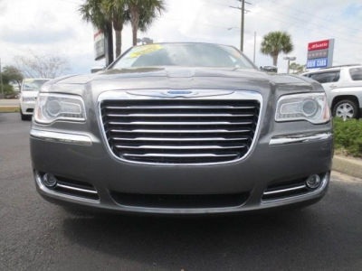 2012 Chrysler 300  Limited