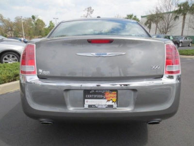 2012 Chrysler 300  Limited