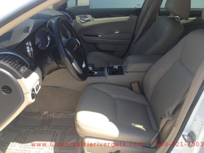 2012 Chrysler 300  Limited