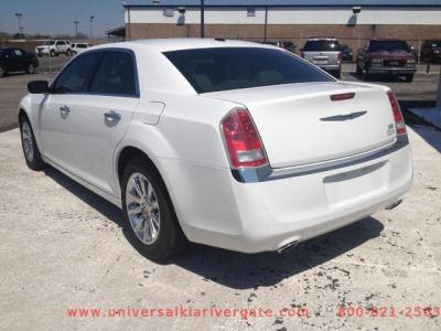 2012 Chrysler 300  Limited