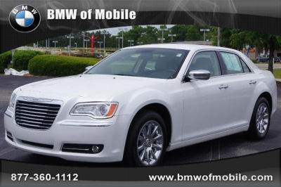 2011 Chrysler 300  Limited