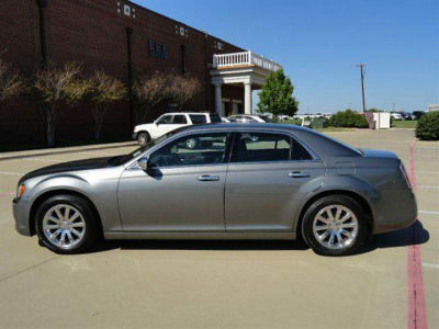 2012 Chrysler 300  Limited