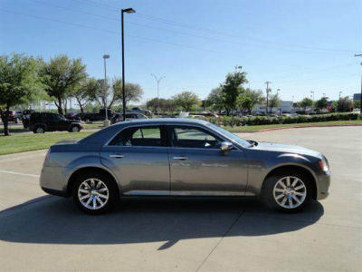 2012 Chrysler 300  Limited