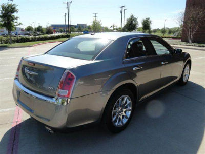 2012 Chrysler 300  Limited