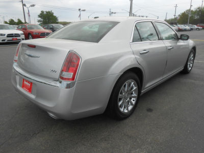2012 Chrysler 300  Limited