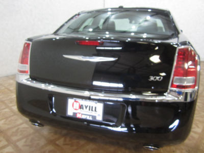 2011 Chrysler 300  Limited