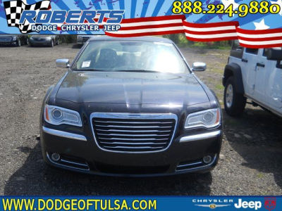 2012 Chrysler 300  Limited