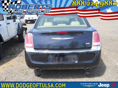 2012 Chrysler 300  Limited