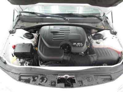 2013 Chrysler 300  Base