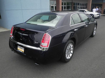 2011 Chrysler 300  Limited
