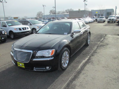 2012 Chrysler 300  Limited