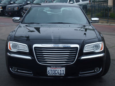 2012 Chrysler 300  Limited