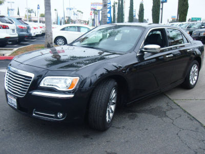 2012 Chrysler 300  Limited