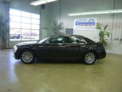 2012 Chrysler 300  Limited