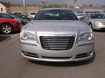 2012 Chrysler 300  Limited