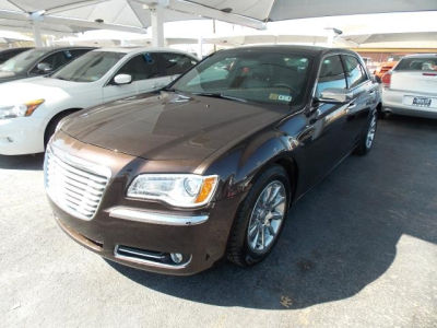 2012 Chrysler 300  Limited