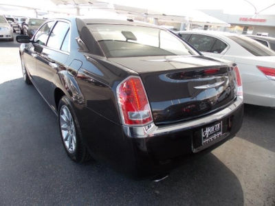2012 Chrysler 300  Limited