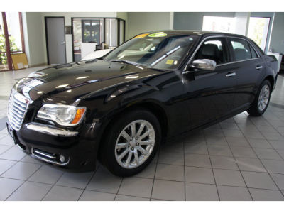2012 Chrysler 300  Limited