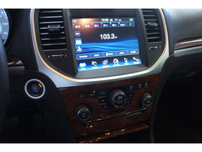 2012 Chrysler 300  Limited