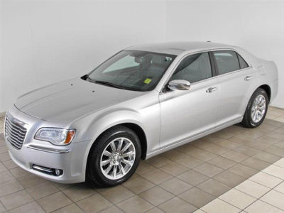 2012 Chrysler 300  Limited