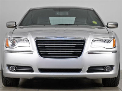 2012 Chrysler 300  Limited