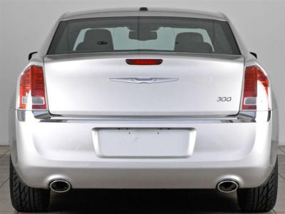 2012 Chrysler 300  Limited