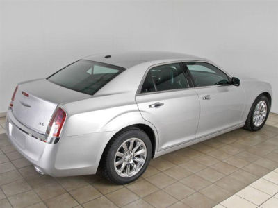 2012 Chrysler 300  Limited