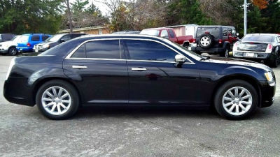 2011 Chrysler 300  Limited