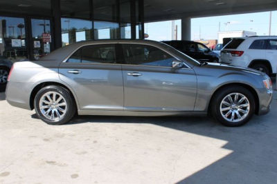 2012 Chrysler 300  Limited
