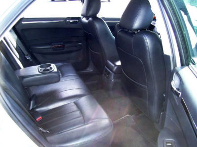 2009 Chrysler 300  300C Hemi