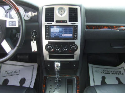 2009 Chrysler 300  300C Hemi